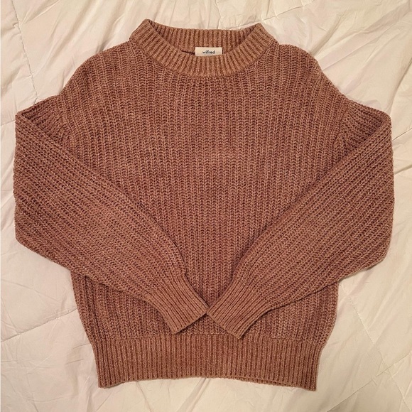 Beautiful Knit Aritzia Sweater in Perfect Condition - Picture 1 of 2